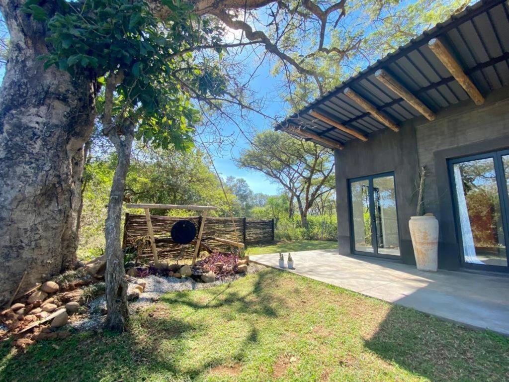 Crocodile Sands River Lodge Mbombela Exterior photo